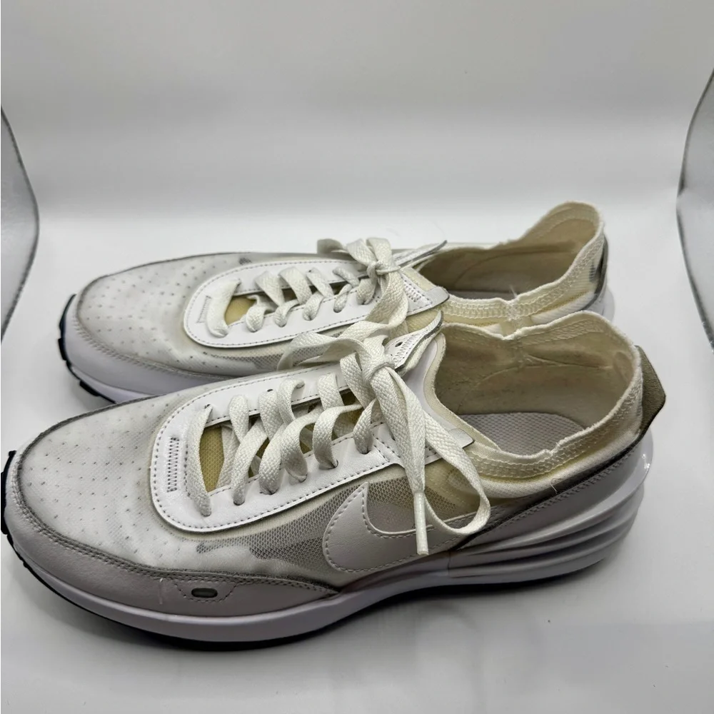 Nike waffle one white mesh sneakers activewear athleisure tennis shoes size 8